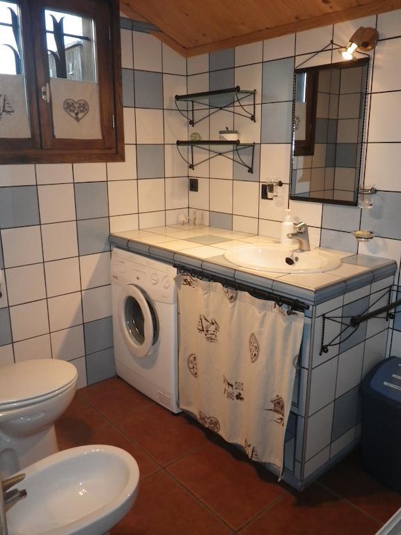 Lyshytta Villa Saint-Pierre-dels-Forcats Rum bild